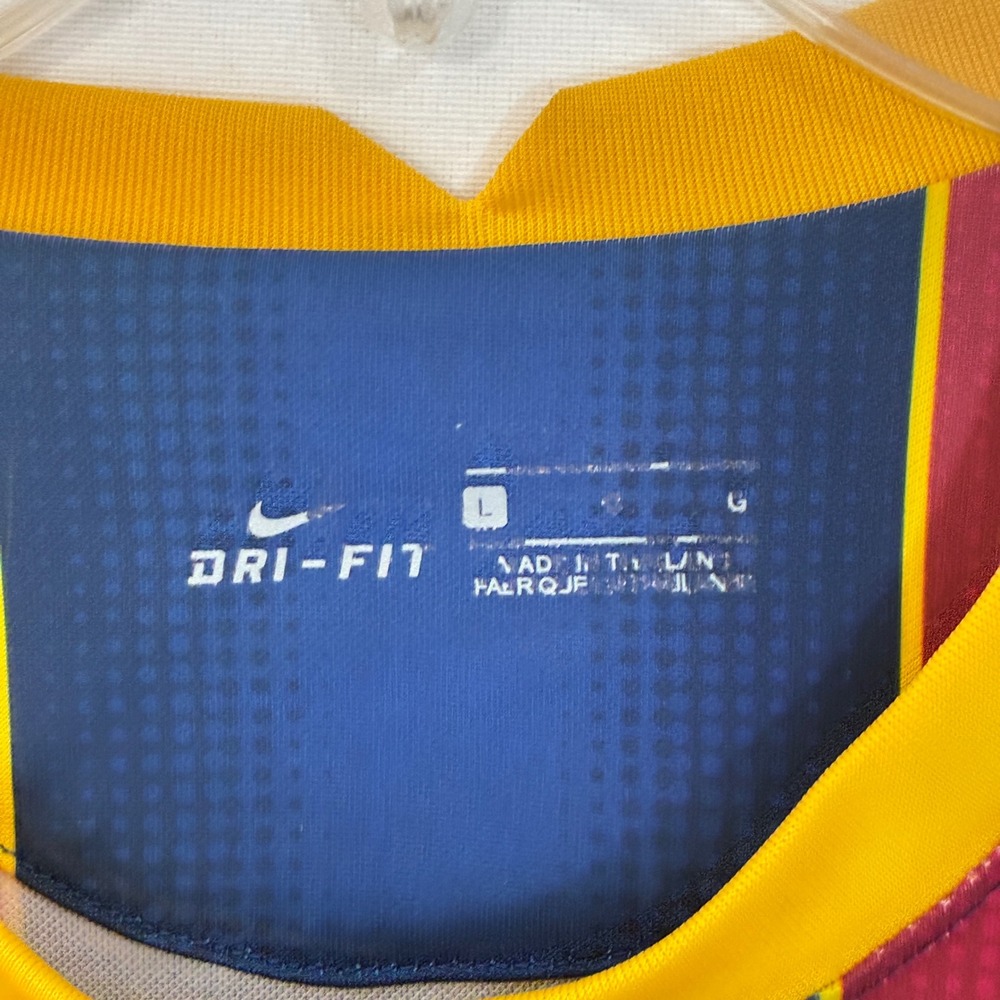 Nike FC Barcelona Jersey Mens Large Blue Red Faded Messi 10‎ Soccer Rakuten FLAW - Picture 2 of 10